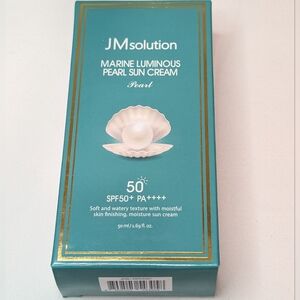 NEW JM Solution Marine Luminous Pearl Sun Cream SPF50+